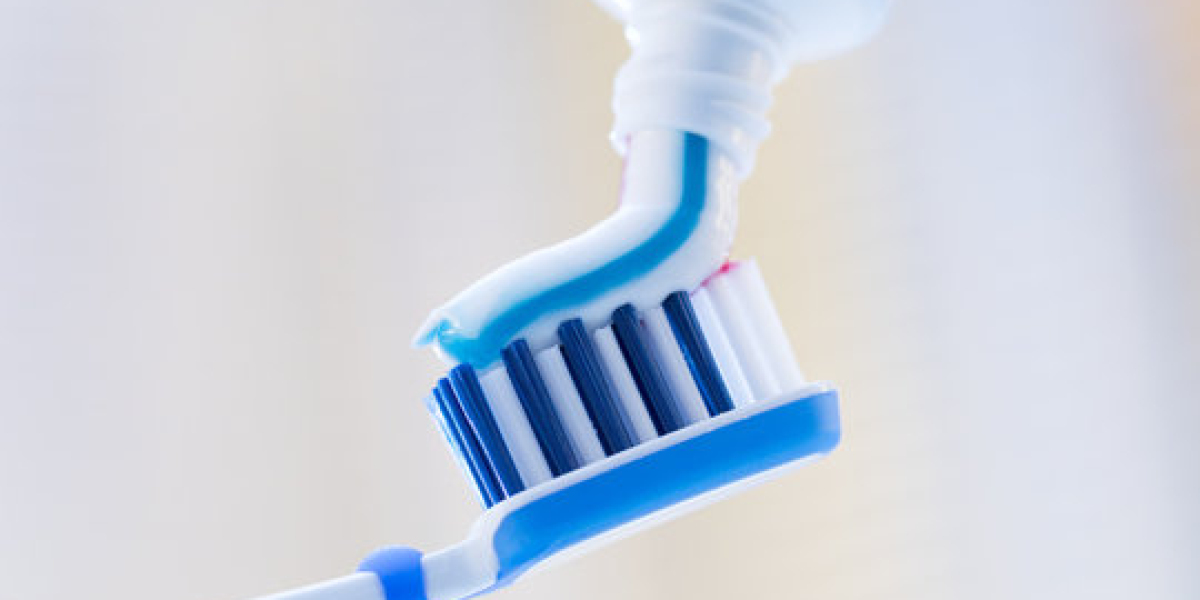 Sustainable and Eco-Friendly Toothpaste Trends Transforming the Market