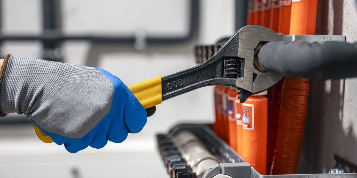 How Vision 2030 Is Transforming Mechanical Electrical Plumbing in KSA