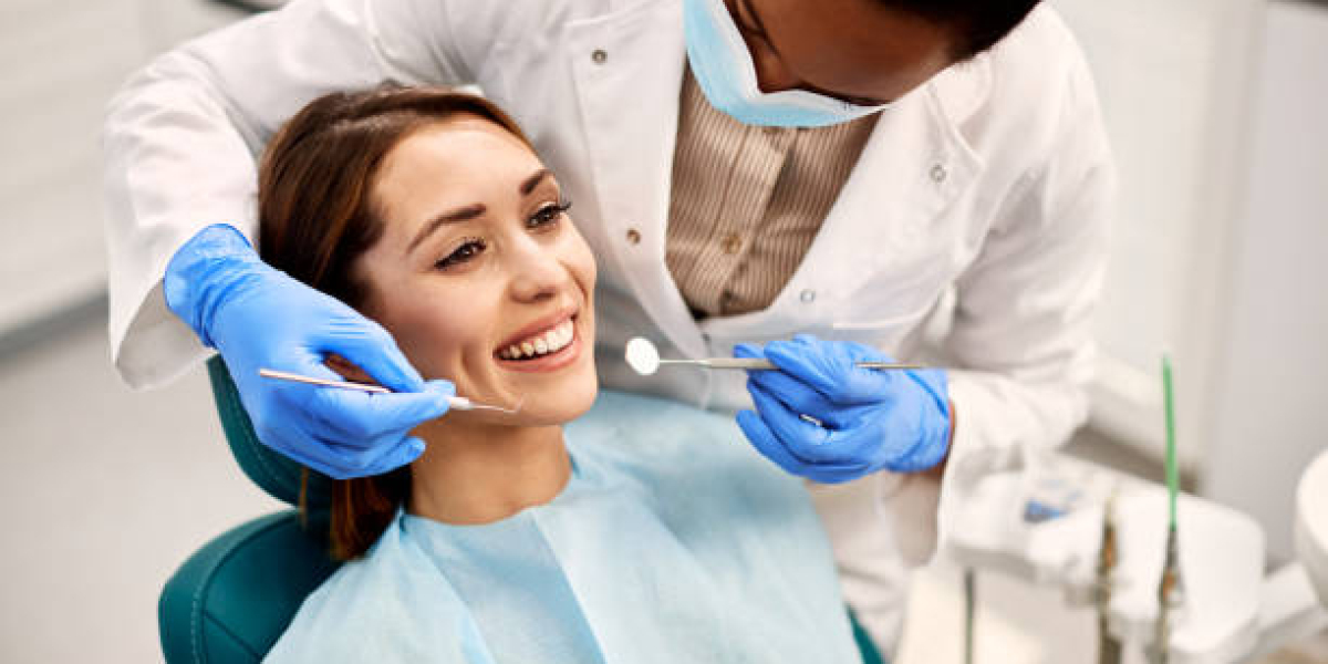 Composite Veneers at Northlane Dental – Enhance Your Smile with Precision