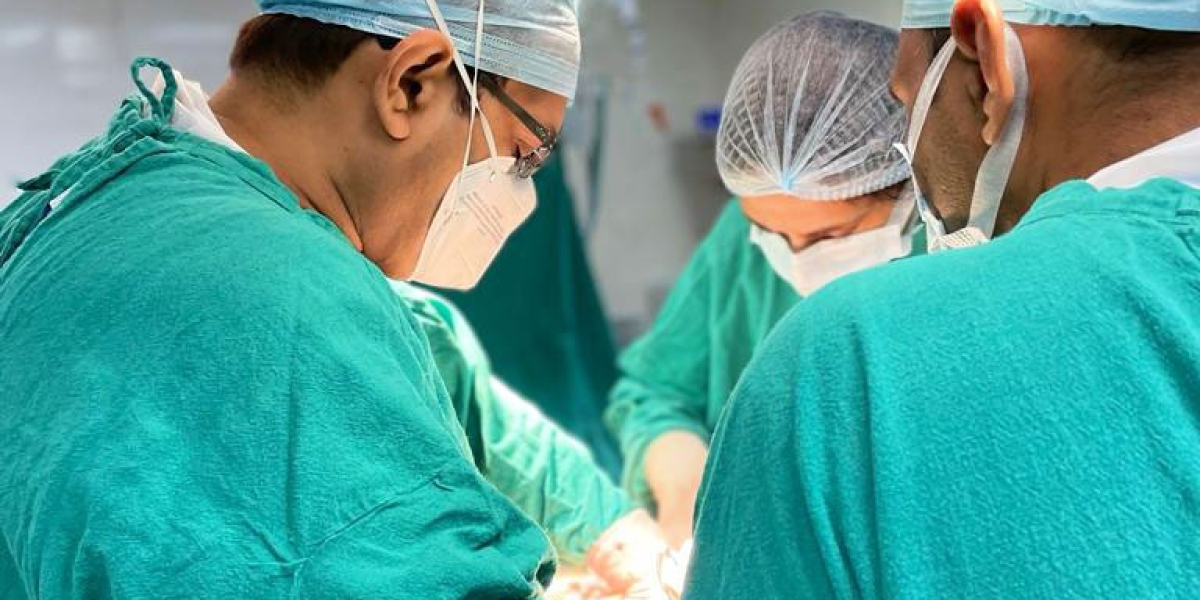 The Role of a Cancer Surgeon in Delhi: Expertise, Precision, and Compassionate Care