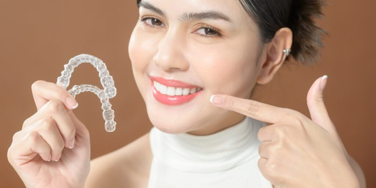 Invisalign Braces Treatment Cost: Full vs Custom Treatment Plans