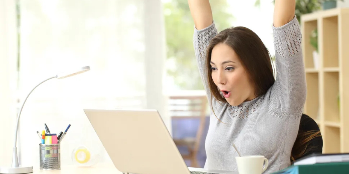 How the Right Shopify Developer in UAE Can Skyrocket Your Online Sales