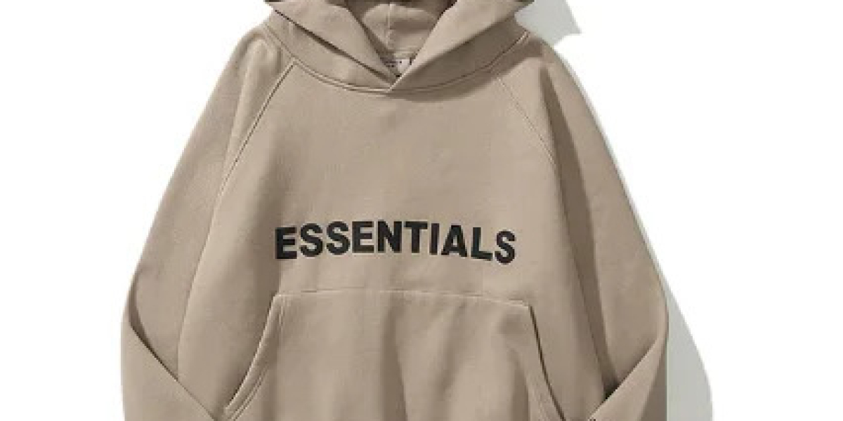 Essentials Hoodie: A Perfect Blend of Comfort, Style, and Modern Streetwear