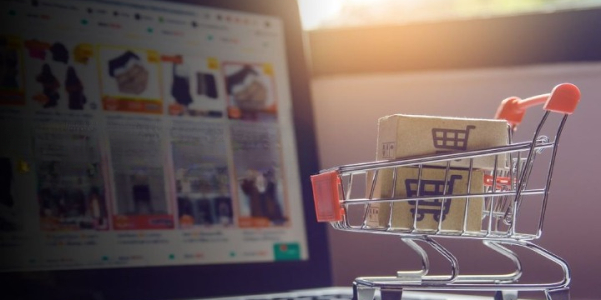 UK Online Bargain Retailers Surge as Cost-of-Living Pressures Mount