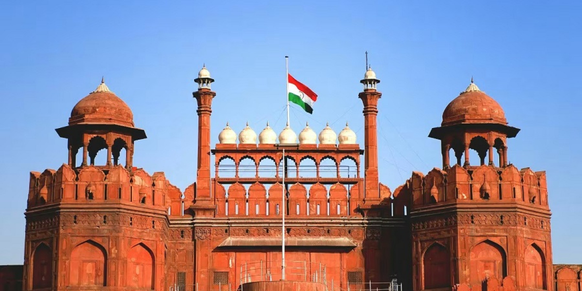 Complete Guide to Red Fort Delhi for Tourists