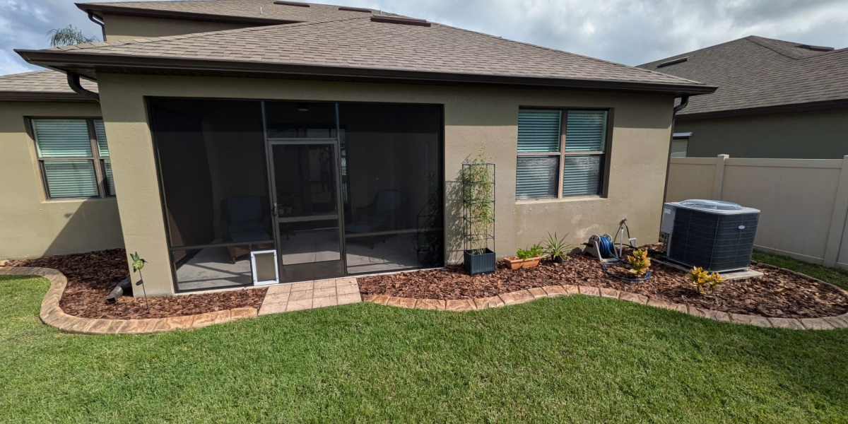 Landscape Edging Company Near Port St. Lucie, FL